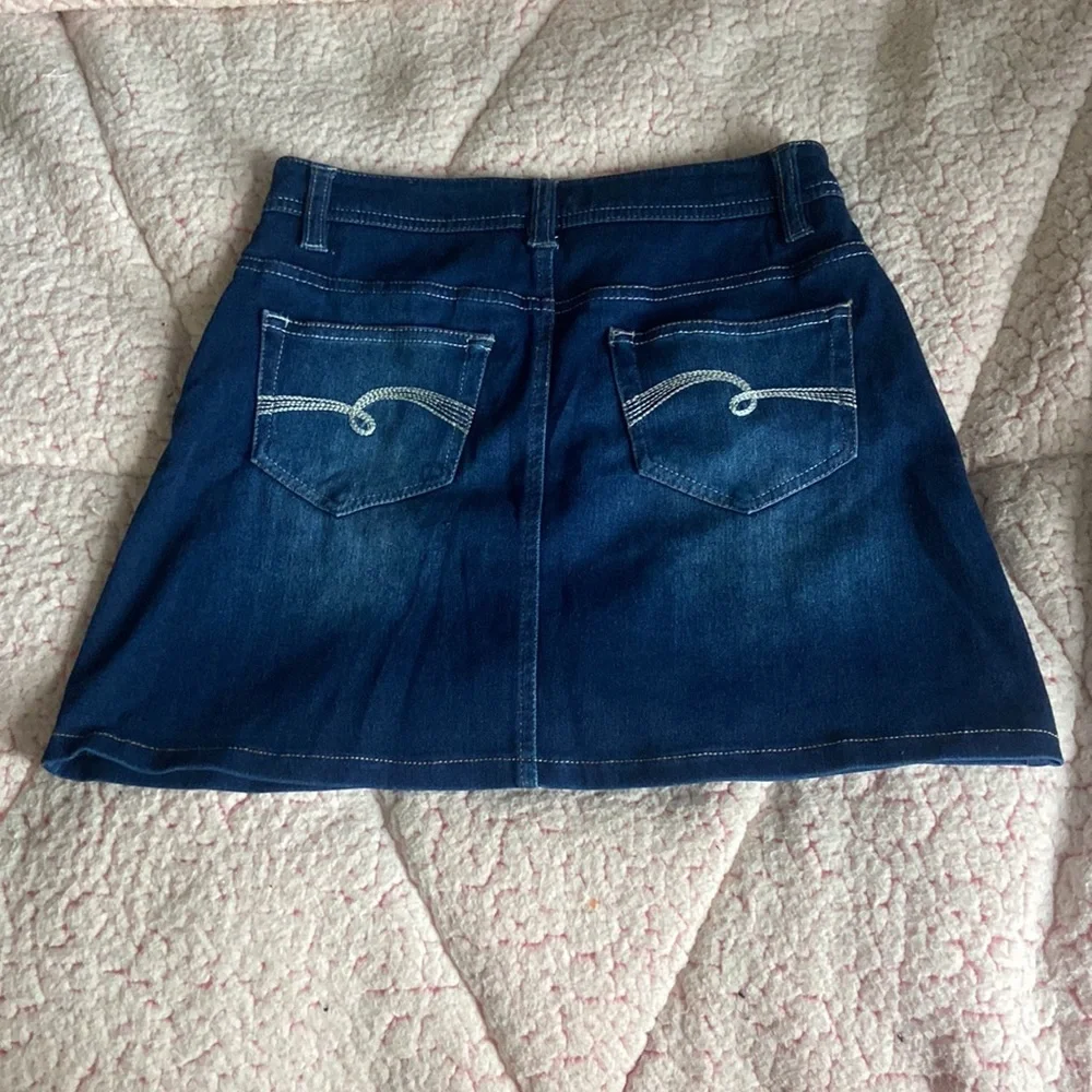 JUSTICE GIRLS BLUE JEAN SKIRT!!